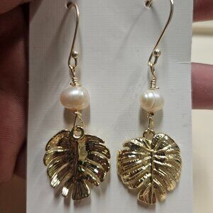 Earrings - fresh water pearl and monstera